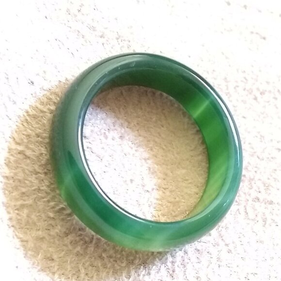 Multi-Hued Green Bands ~ Agate Stone Ring Size 7 ~ Friendship + Promise Rings - Picture 10 of 12